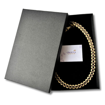Omayna Black gift box