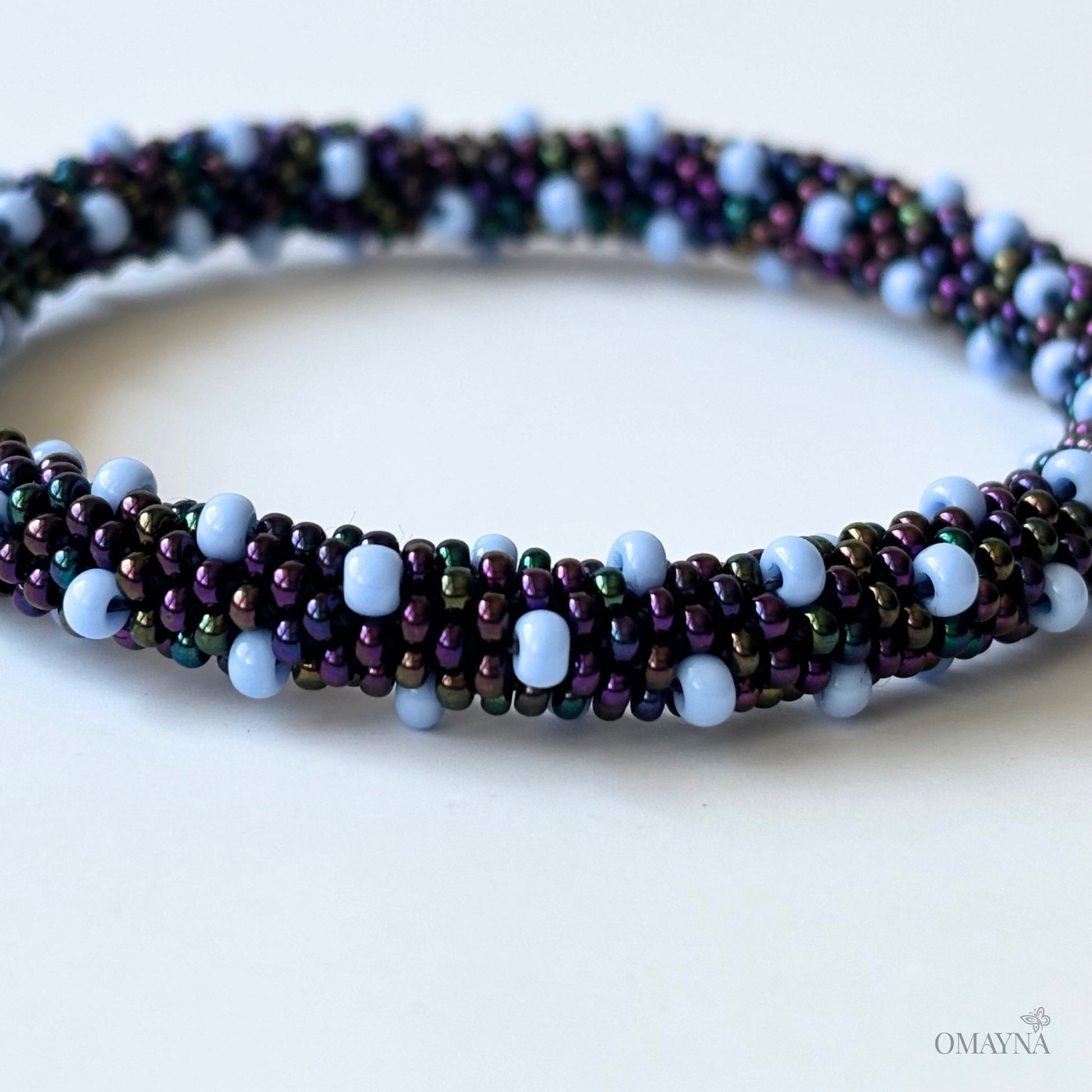 Vera Bracelet in light blue & shades of blue - close-up